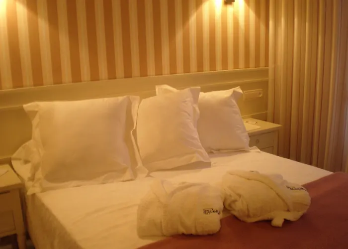 San Marcos Salnes 3*