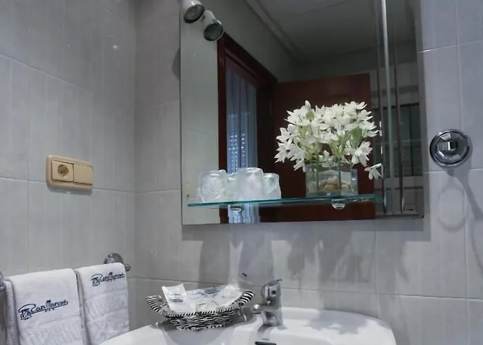 Otel San Marcos Salnes